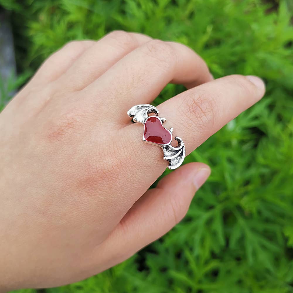 Edgy Bat Wing Heart Adjustable Ring: Black / One-Size